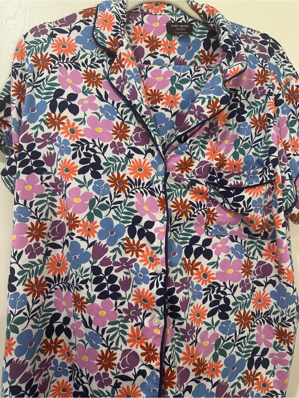 Kate Spade Button-Up Short Sleeve Pajama with Capri pants. Inseam 24” Size L - Picture 2 of 6